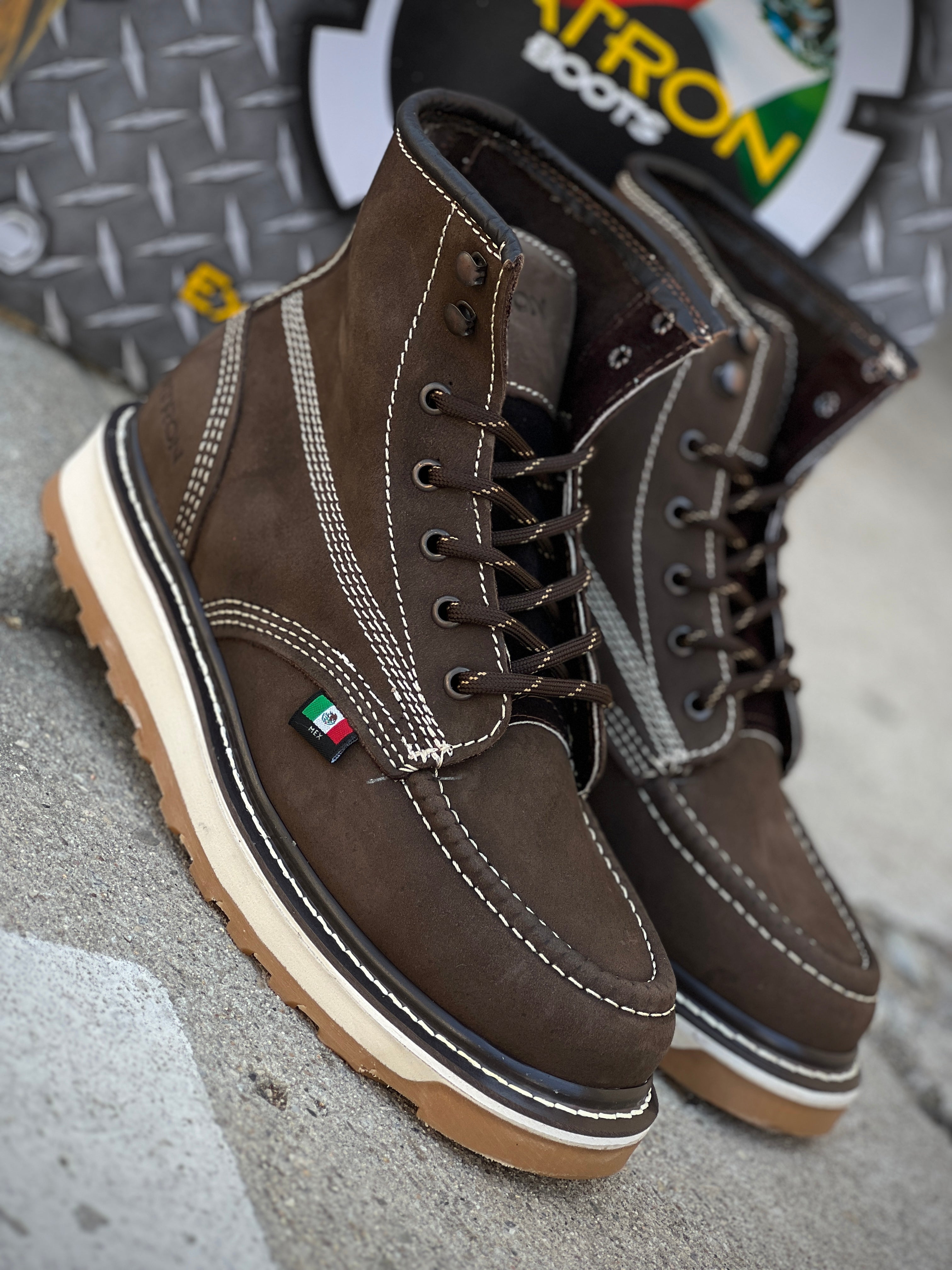 1517 Water Buck Cafe Mexico Flag | Patron Botas