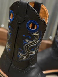 Load image into Gallery viewer, 718 Black TRK
