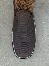 Load image into Gallery viewer, 9830 Python Print Cafe
