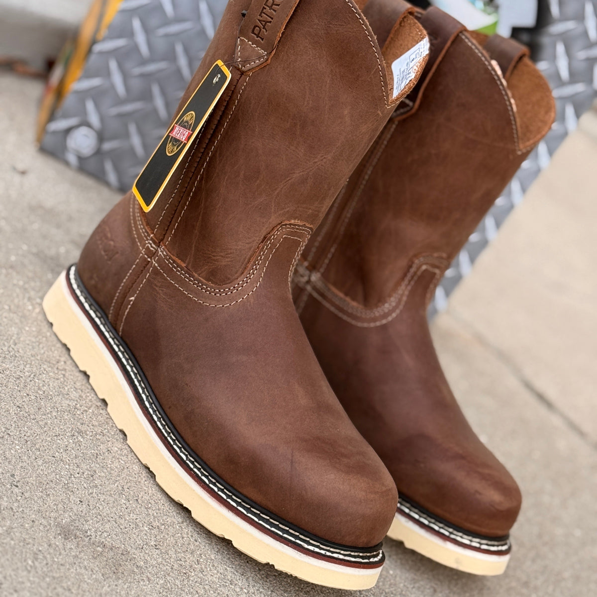 1050 Crazy Brown