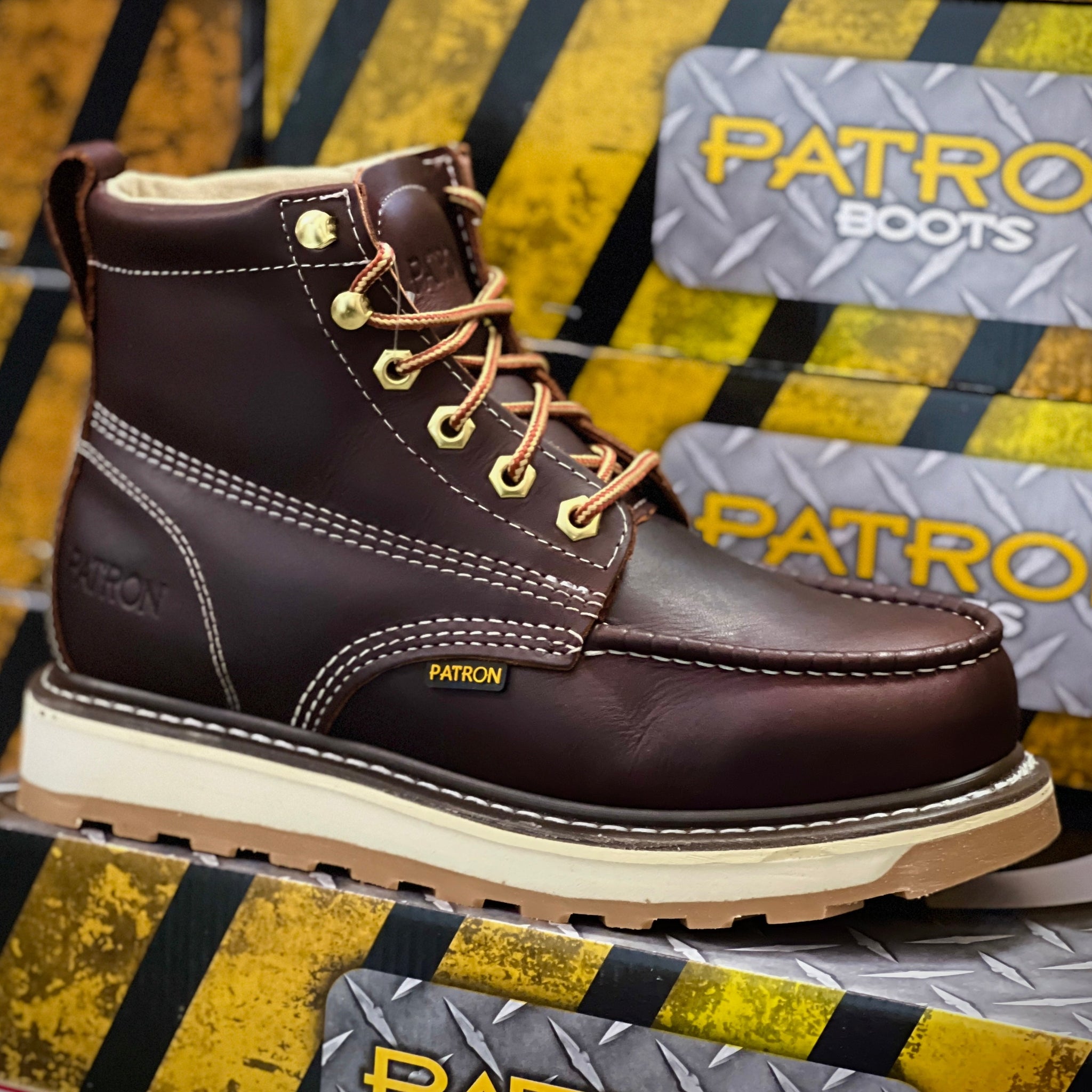 714 Wine | Patron Botas